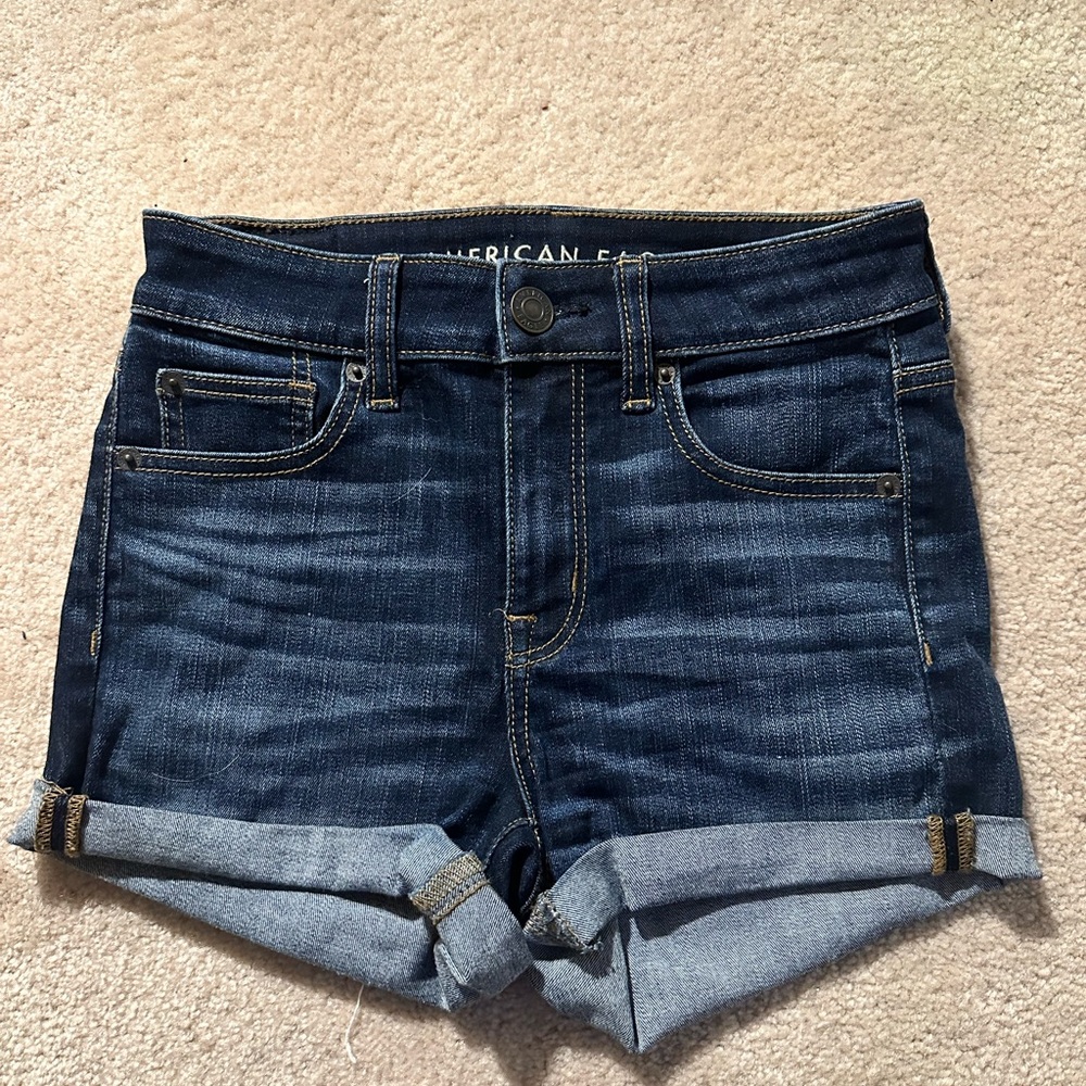 AE jean shorts!
